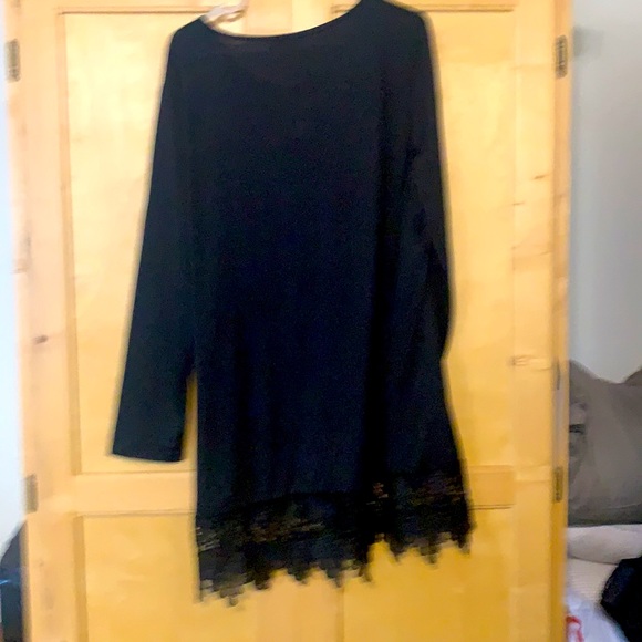 Black long sleeve dress - Picture 4 of 5